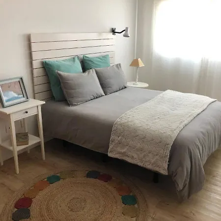 Διαμέρισμα Modern And Bright With Sea Views *