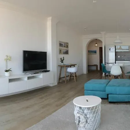 Διαμέρισμα Modern And Bright With Sea Views Κοραλέχο