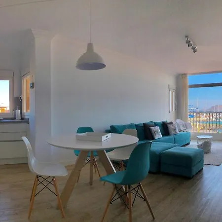 Διαμέρισμα Modern And Bright With Sea Views Κοραλέχο